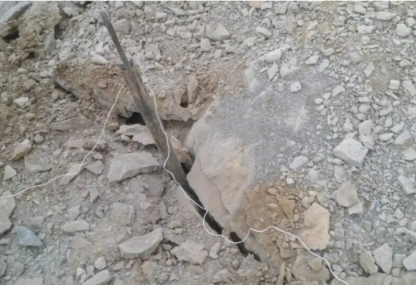 1676449779.png image.png